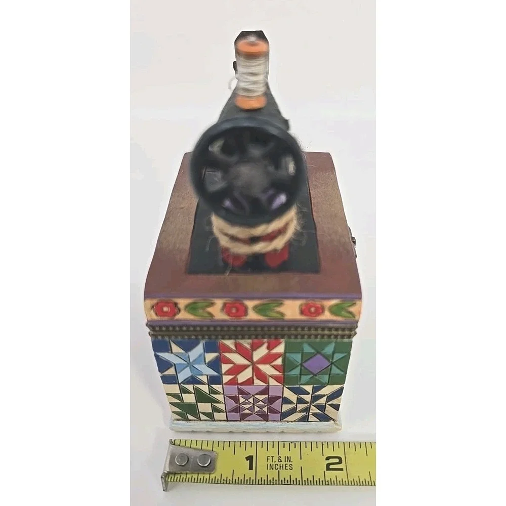 Jim Shore Create A Life‎ Sew Beautiful 4014697 Heartwood Creek 2009 Trinket Box